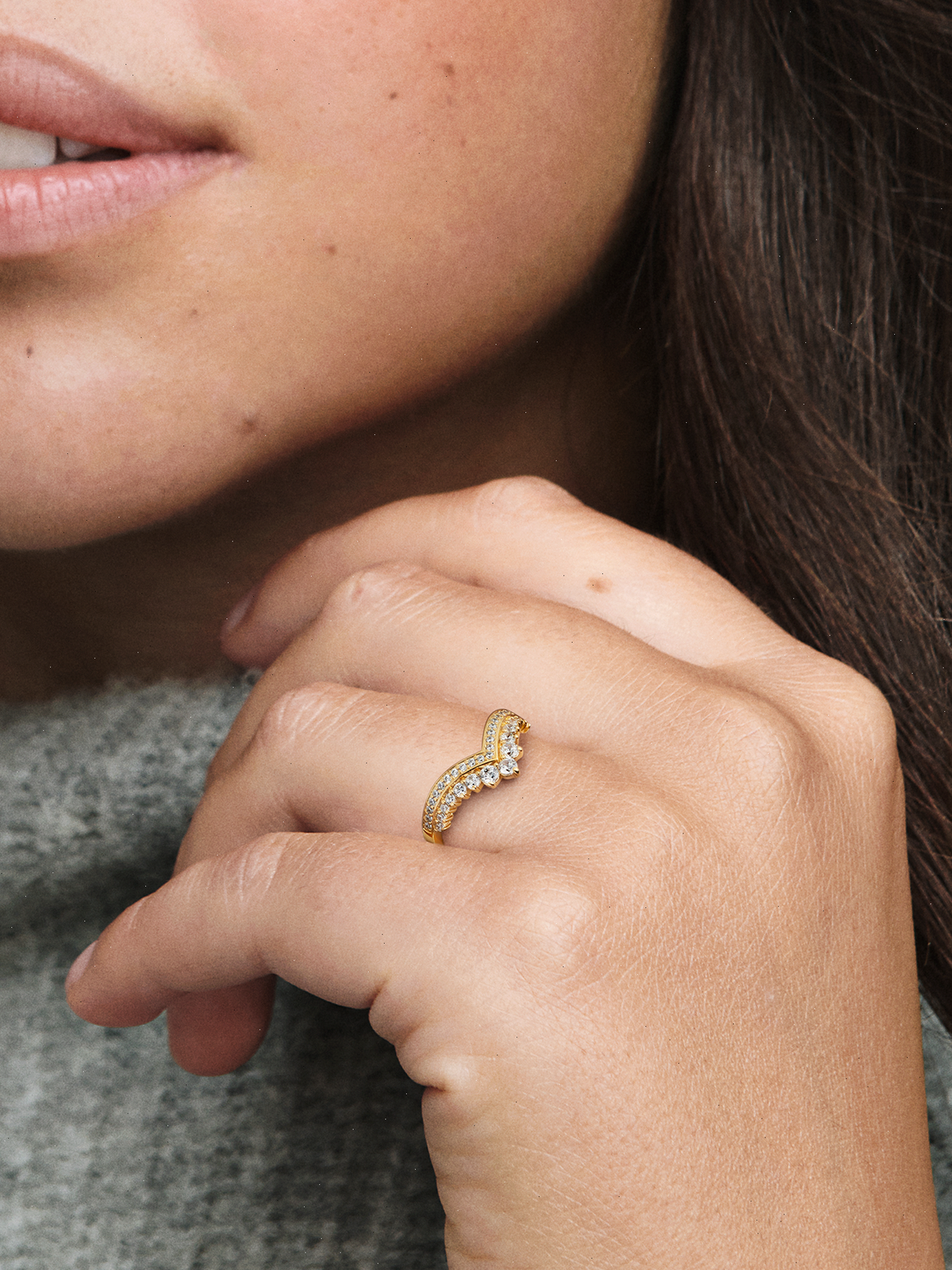 Pandora Timeless Wish Tiara Ring - 14k gold plating