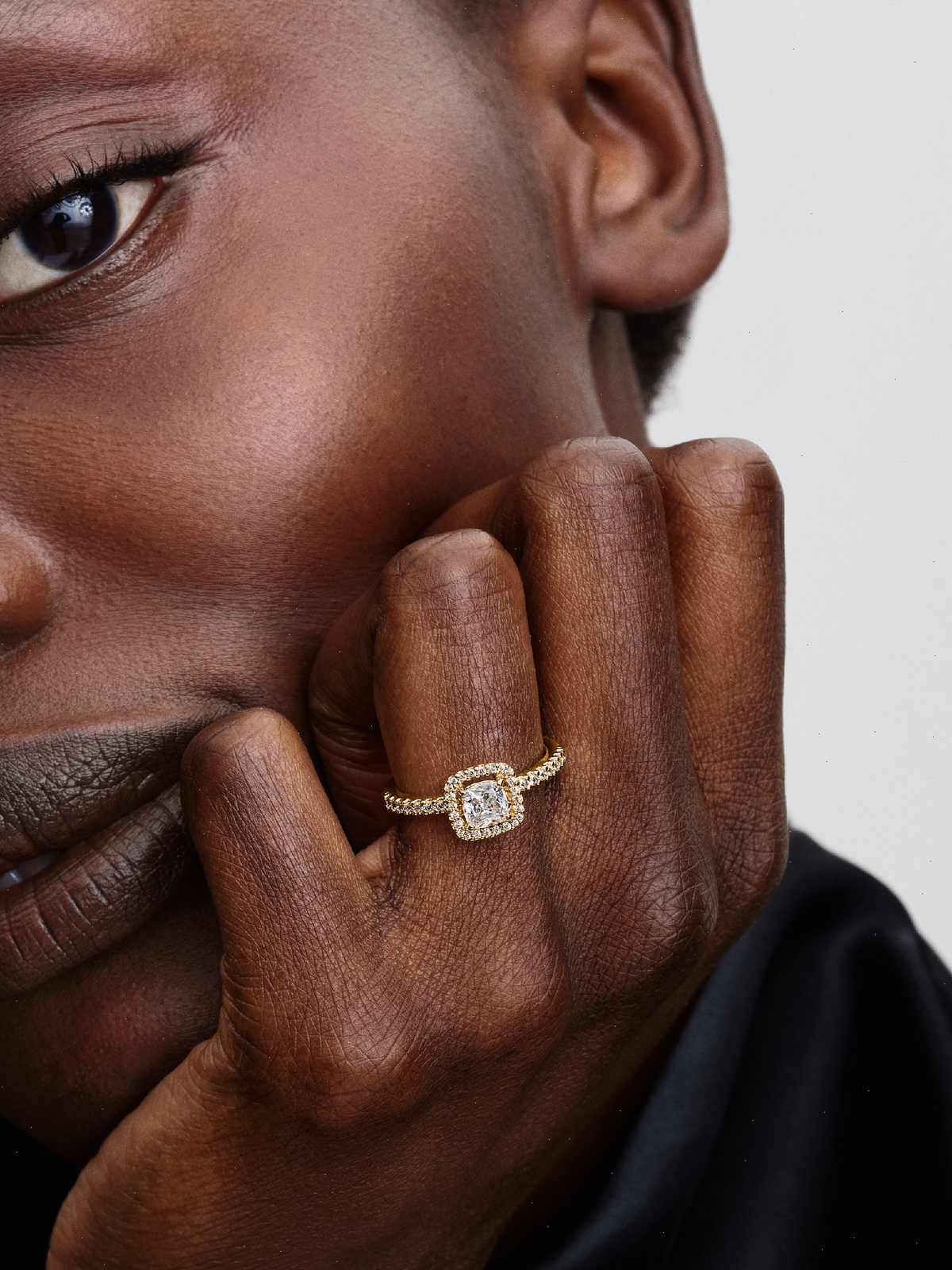 Sparkling Square Clear Halo Ring - 14k gold plating