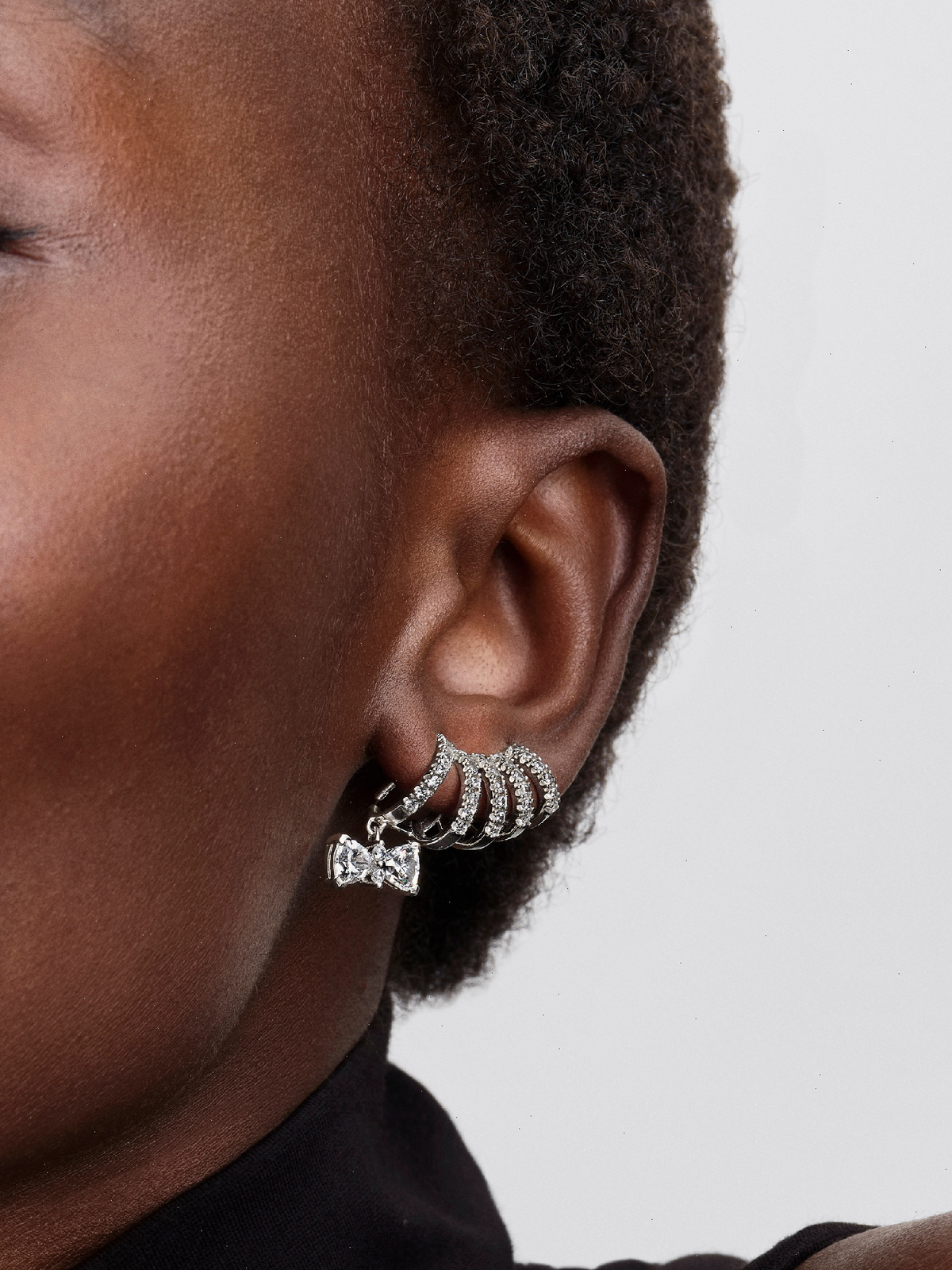 Bridgerton Sparkling Bow Climber Earrings - Sterling silver