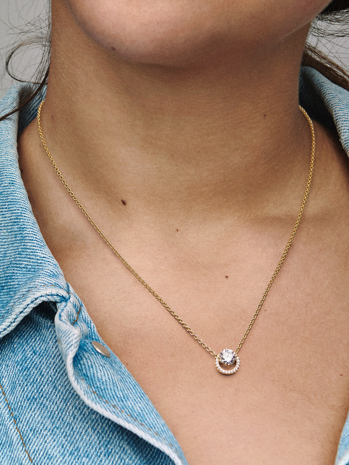 Sparkling Round Halo Pendant Collier Necklace - 14k gold plating