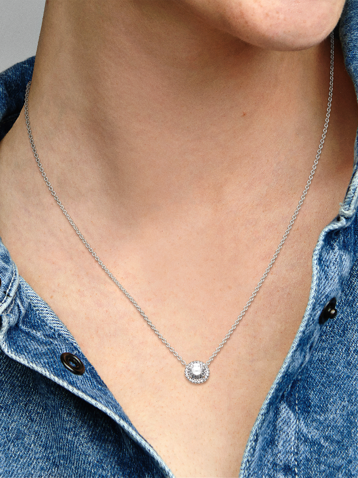 Round Sparkle Halo Necklace - Sterling silver