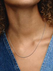 Curb Chain Necklace - Sterling silver