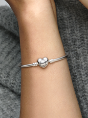 Pandora Moments Heart Clasp Bangle - Sterling silver