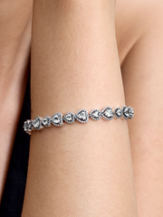 Halo Hearts Bracelet - Sterling silver