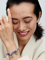 Sparkling Infinity Heart Stud Earrings - Sterling silver