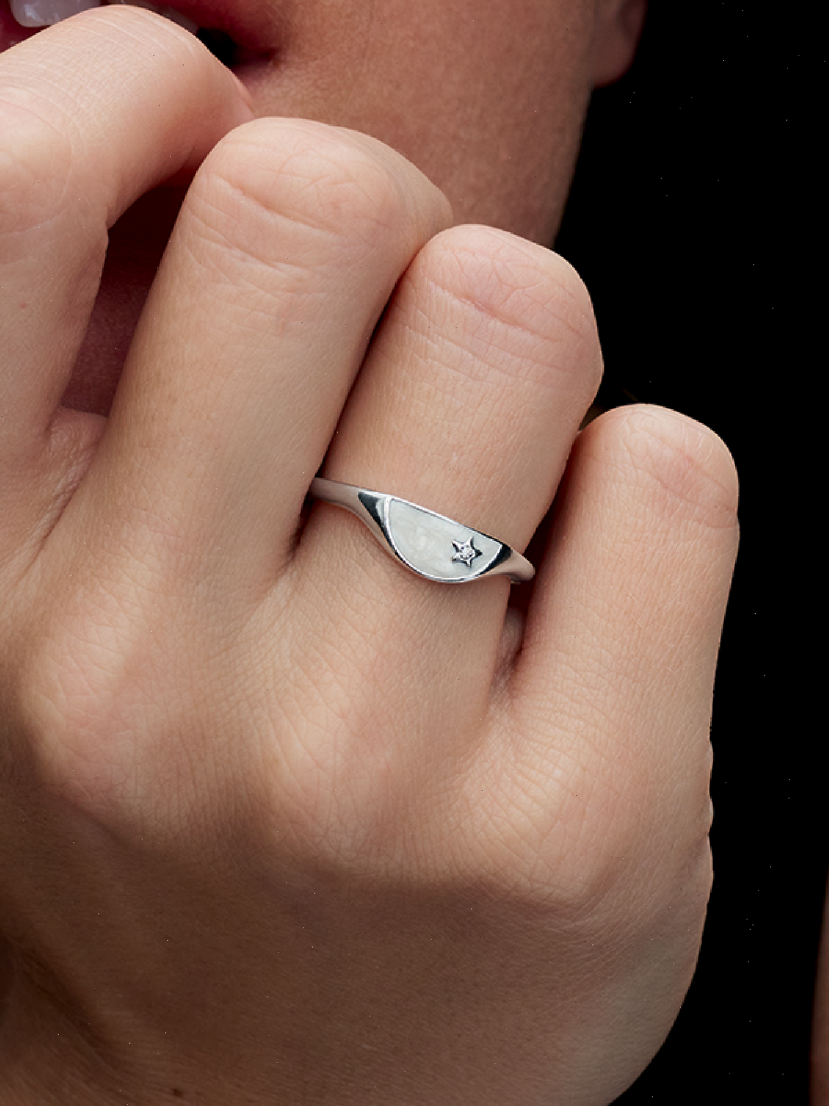 Pandora ME Halved Enamel Signet Ring - Sterling silver