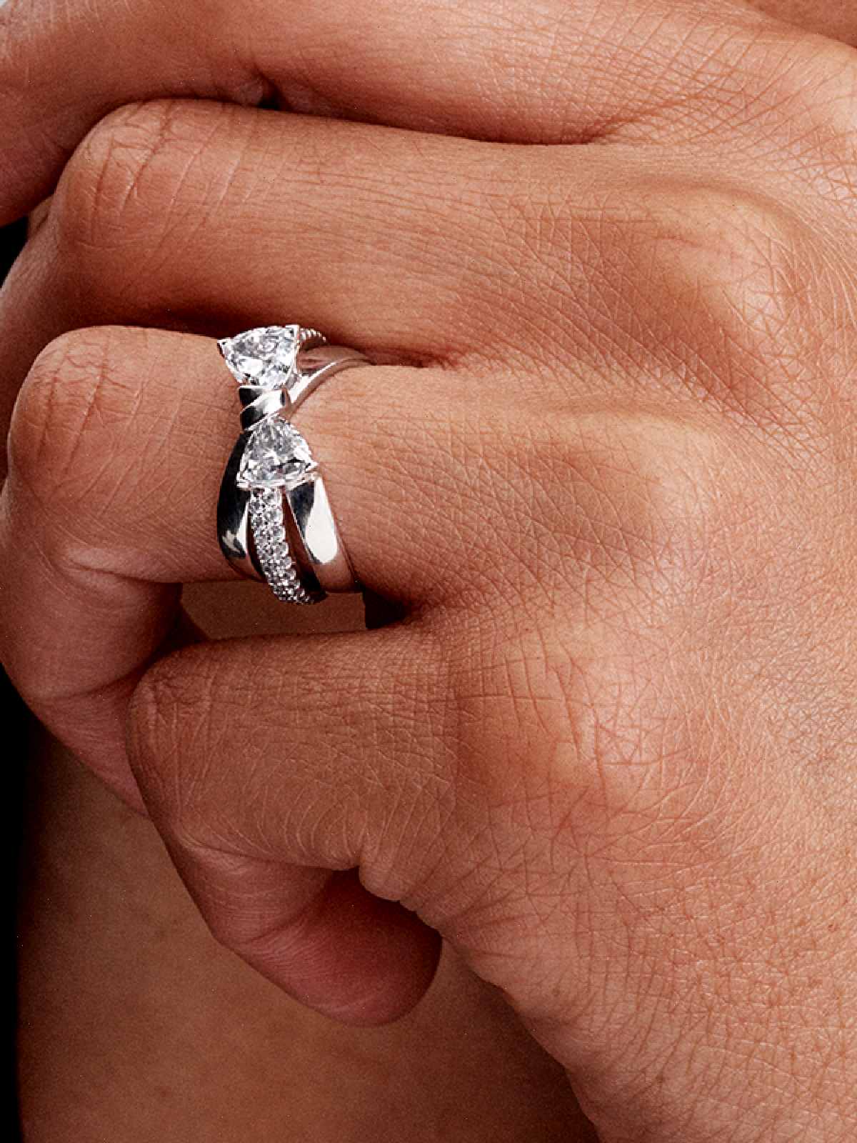 FINAL SALE - Sparkling Bow Crossover Ring - Sterling silver