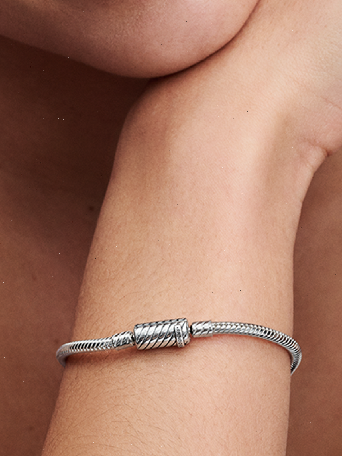 Easy-Close Magnetic Clasp Snake Chain Bracelet - Sterling silver