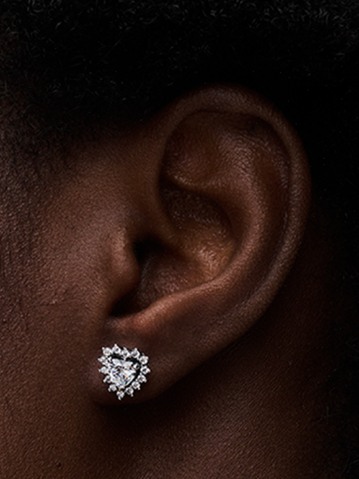 Sparkling Heart Halo Stud Earrings - Sterling silver