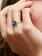 Sparkling Herbarium Cluster Ring - Sterling silver