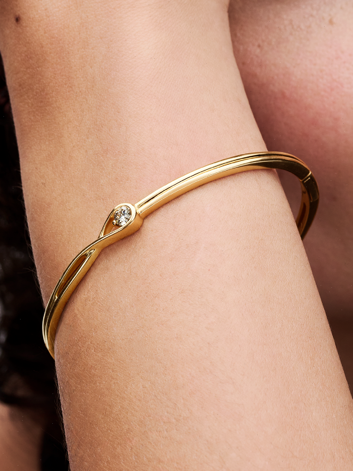 Pandora Infinite 14k Gold Lab-grown Diamond Bangle - 0.25 ct TW, 14k gold